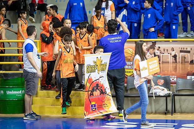 Ansiedade e grandes expectativas movimentam a garotada do Torneio Internacional de Basquete